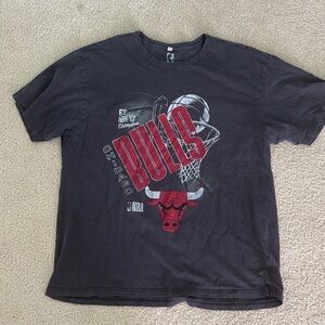 NBA Chicago Bulls Black Tee with Red Logo